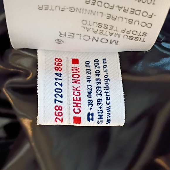 Authentic Moncler Shiny Trench Coat with Logo Sleeve size 1 UPDATED - Picture 8 of 17